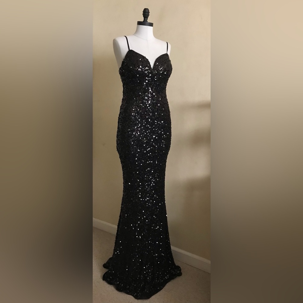 Cameo Black Sequin Maxi Gown - Picture 3 of 11